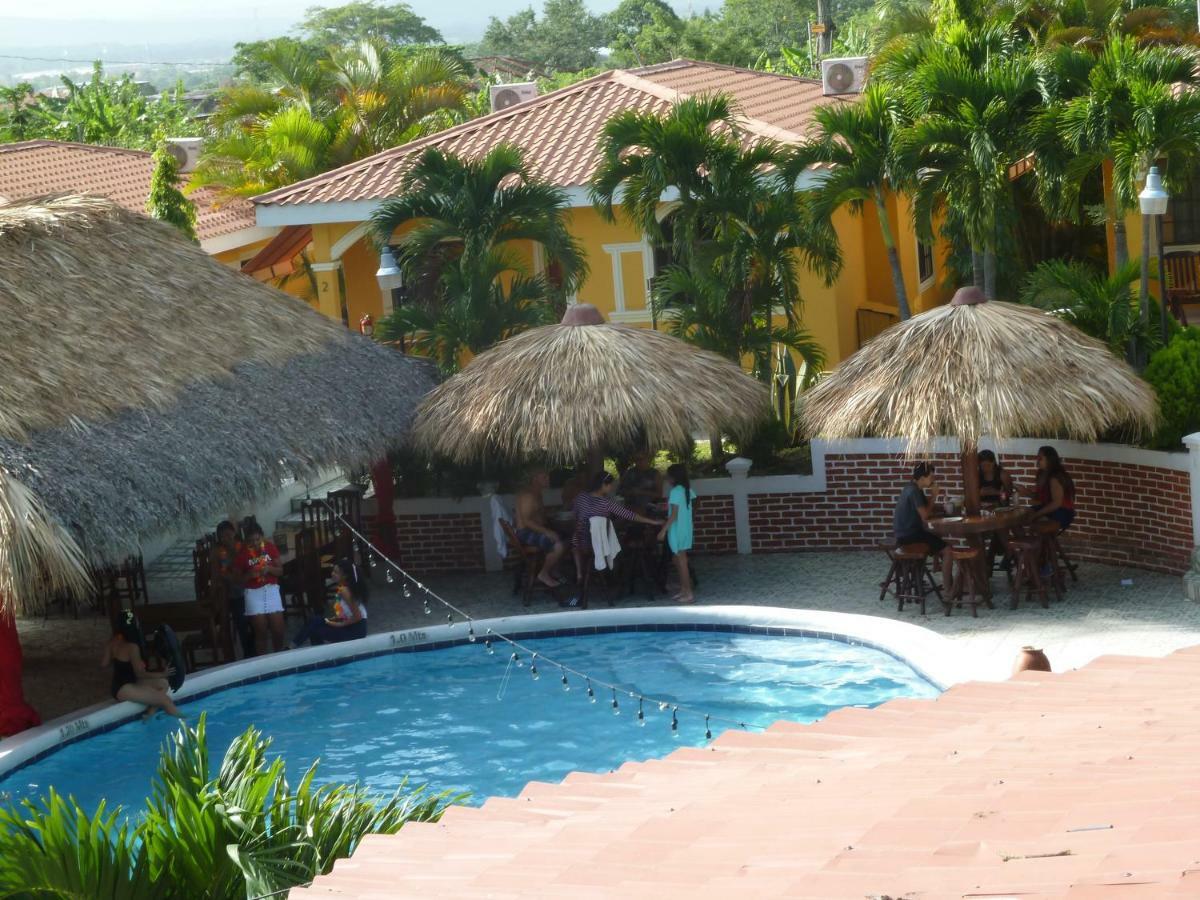 Apart Hotel Acuarious De Luis Estelí Eksteriør bilde